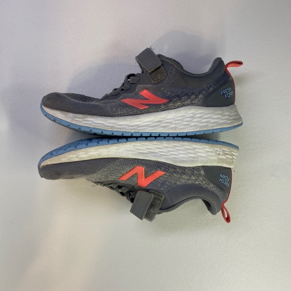 New Balance Fresh Foam Sneakers US Youth 11 Grey/Pink/Blue. M YAARICT3 - Picture 8 of 11